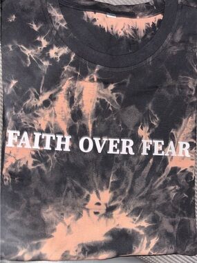 Faith Over Fear Tie-Dye Graphic Tee - Black & Peach